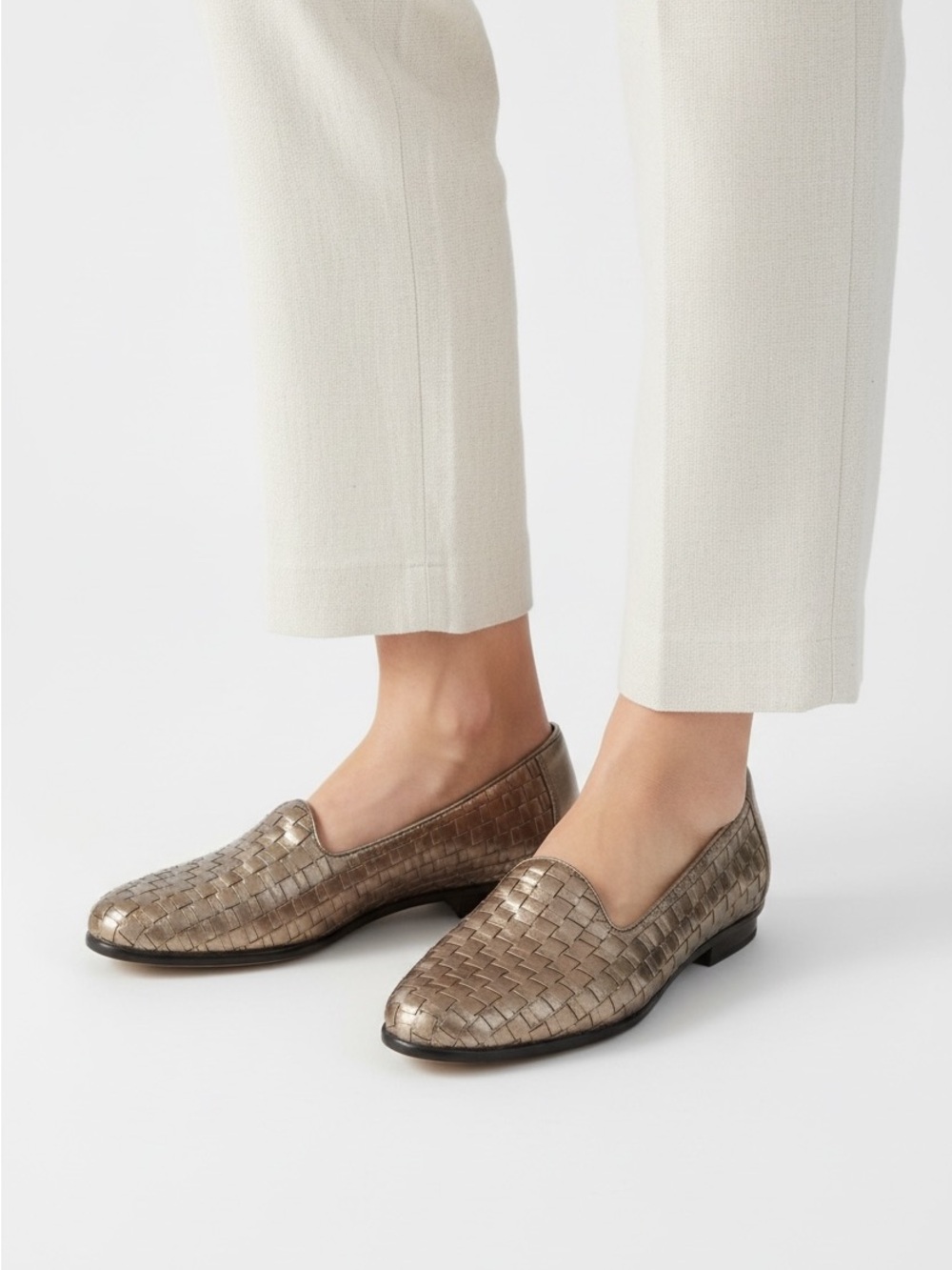 Trotters Woven Leather Loafers Metallic Gold Pewter Slip On Flats Size 7.5
